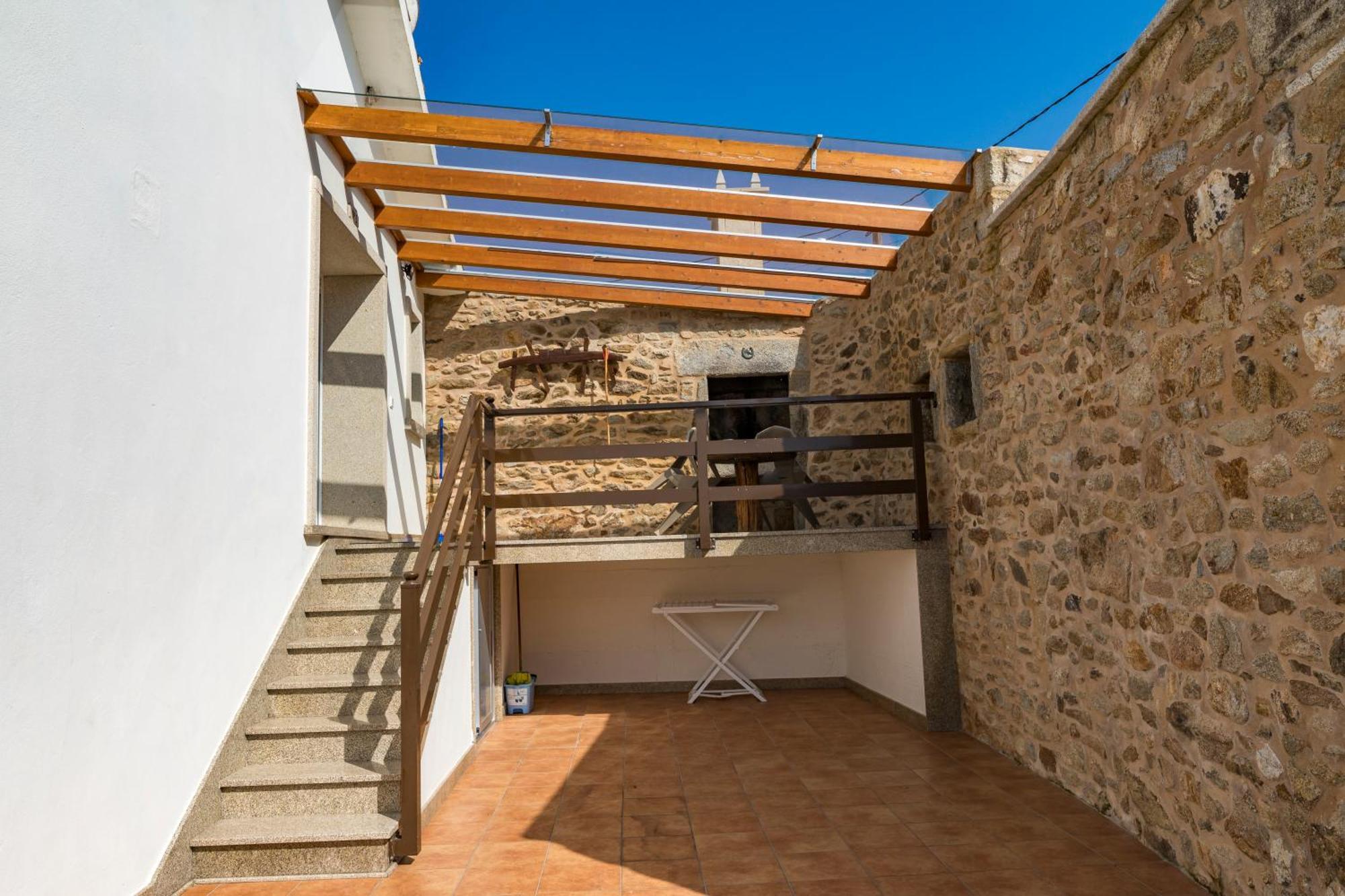 Apartamentos Curras En Tourinan Exteriör bild